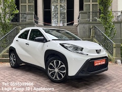 Toyota Aygo X - 1.0 VVT-i MT Premium CarPlay Airco Cruise/Adaptief Stop&Go Nw Model