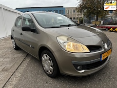 Renault Clio - 1.2-16V Special Line, Nw apk