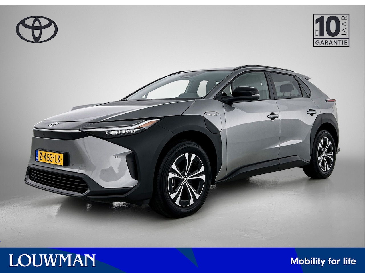 Toyota bZ4X - Dynamic 71 kWh | DEMO & DIRECT LEVERBAAR | Stoelverwarming | Navigatie | Elektrische Stoel - AutoWereld.nl