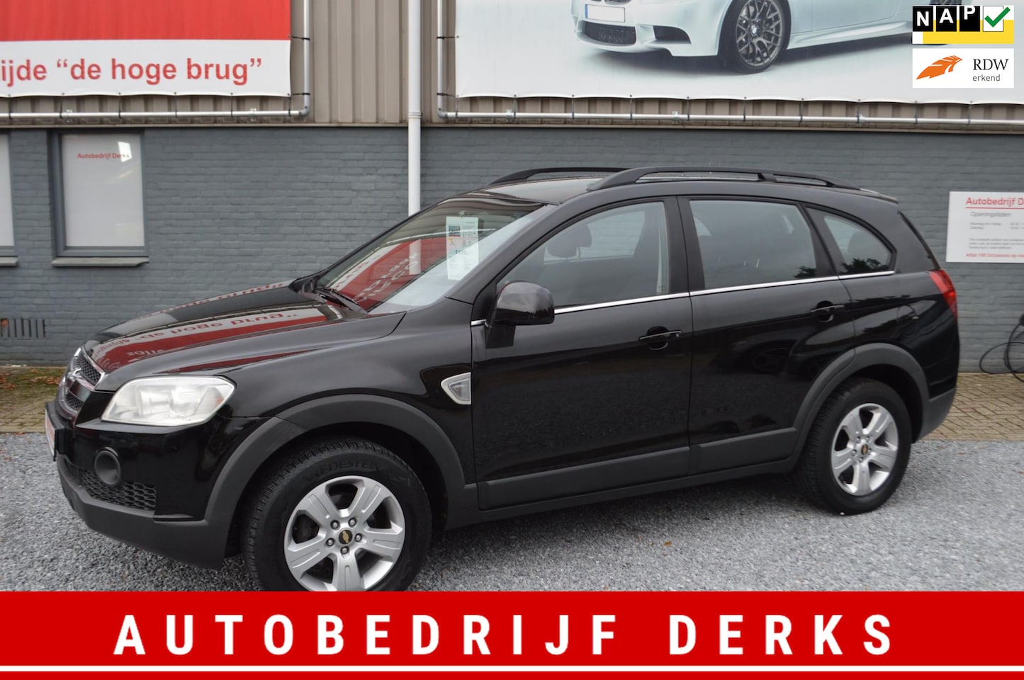 Chevrolet Captiva - 2.4i Style 4WD 7 Pers Airco 5Drs Trekhaak - AutoWereld.nl