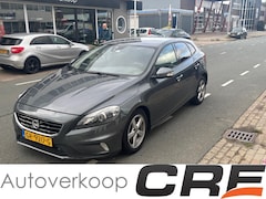 Volvo V40 - 1.6 D2 Summum