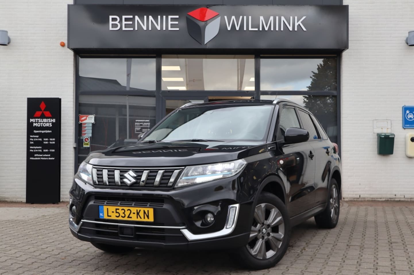 Suzuki Vitara - 1.4 Boosterjet Select Hybrid Automaat AdaptiveCruise/Apple/Andro - AutoWereld.nl