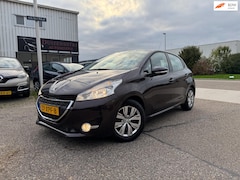 Peugeot 208 - 1.4 VTi Envy 50.919Km Nap, Navi, AC, CC