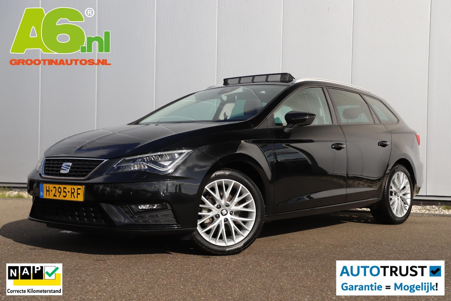 SEAT Leon ST - 1.0 TSI Style Ultimate Edition Virtual Cockpit Panoramadak 17 inch LMV Full LED Navigatie - AutoWereld.nl