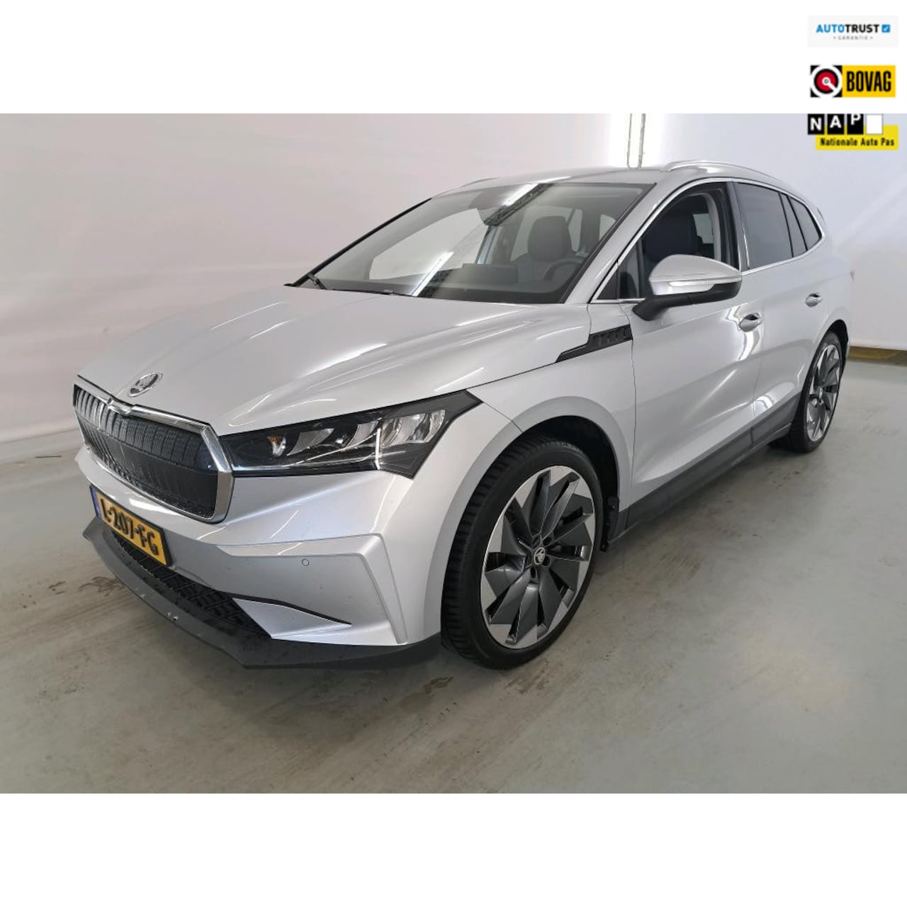 Skoda Enyaq iV - 80 KW 96% WARMTEPOMP DEALER OND EERSTE EIG - AutoWereld.nl