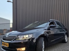 Skoda Octavia Combi - 1.8 TSI Greentech Elegance Businessline