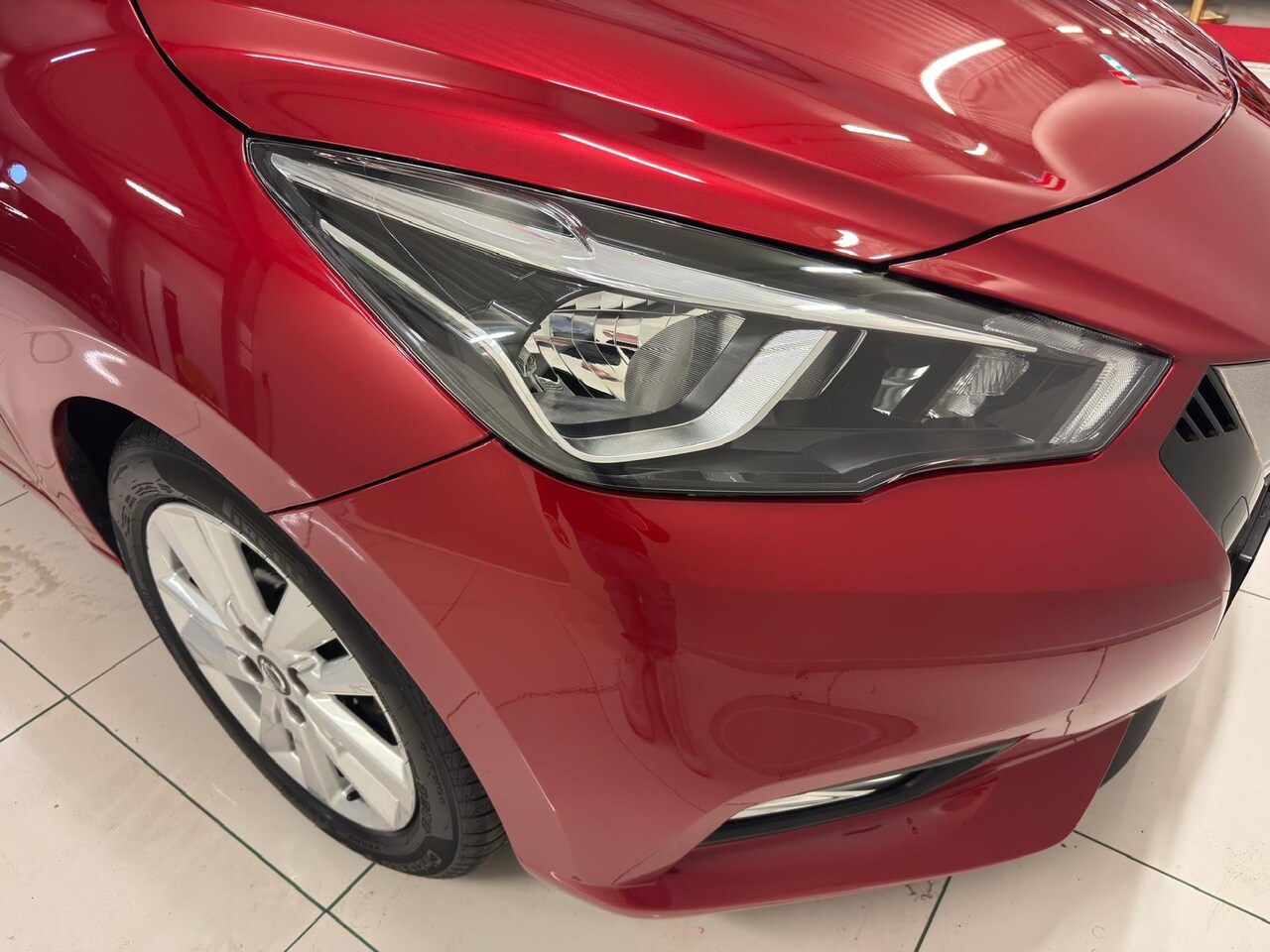 Nissan Micra - 1.0 IG-T N-Connecta | Apple CarPlay / Android auto navigatie | Parkeersensoren | Bluetooth - AutoWereld.nl