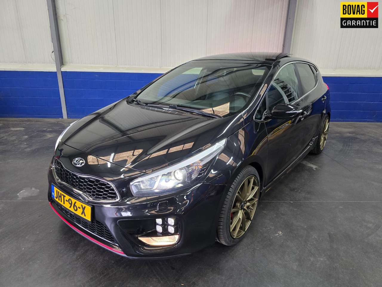 Kia Cee'd - 1.6 T-GDi GT 1.6 T-GDi GT - AutoWereld.nl