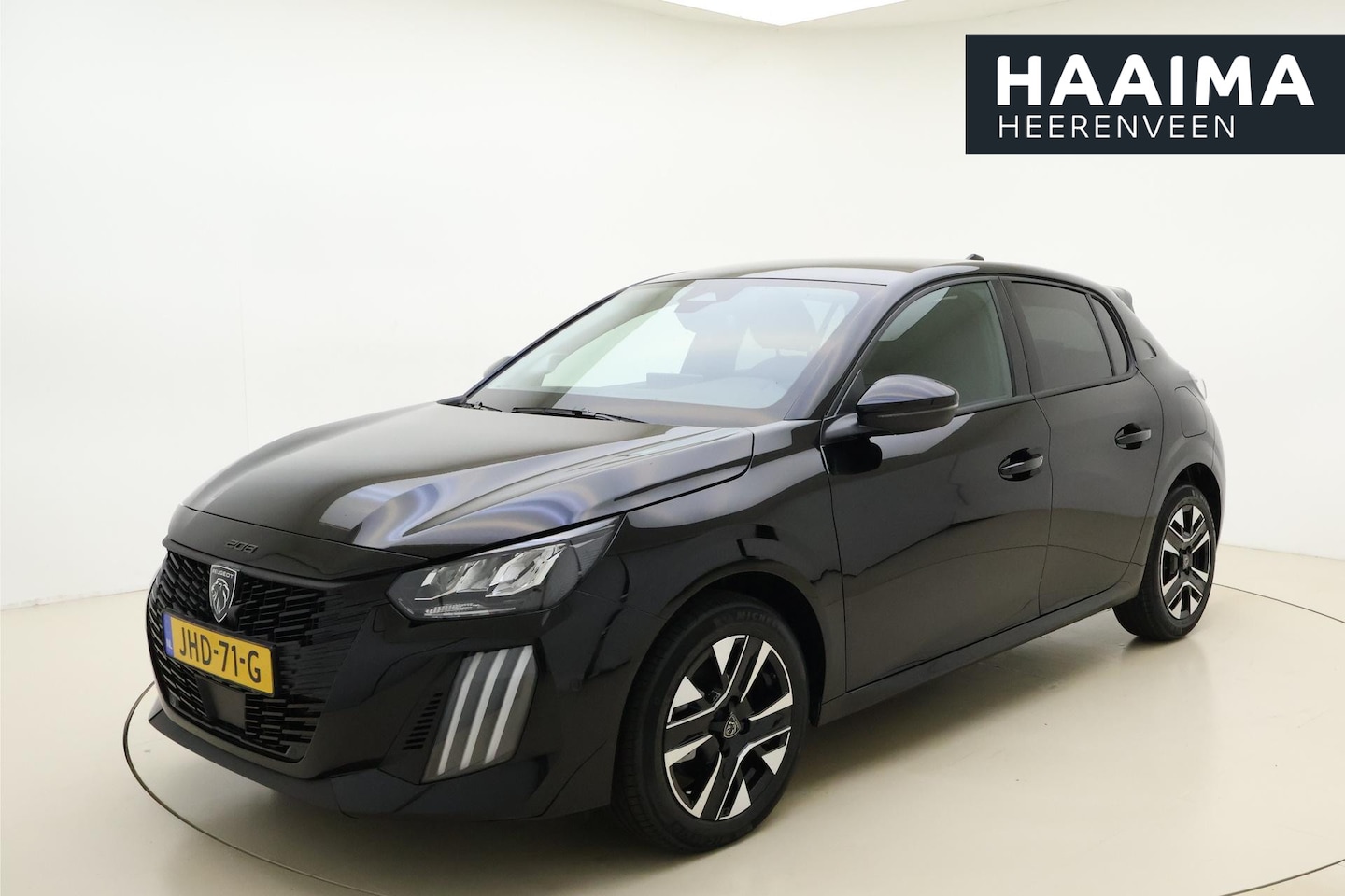 Peugeot 208 - 1.2 Hybrid 110 e-DCS6 Allure Nieuw | Automaat |  LM velgen | Camera v + A | Navigatie - AutoWereld.nl