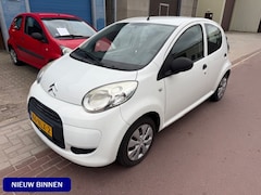 Citroën C1 - 1.0-12V Séduction bj. 2010 APK okt-2026 5-deurs Prima auto nog met een stuurbekrachtiging