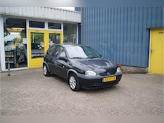 Opel Corsa - 1.4i-16V Onyx, Nieuwe APK