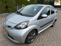 Toyota Aygo - 1.0-12V 5-DRS AIRCO LMV TREKHAAK NWE APK