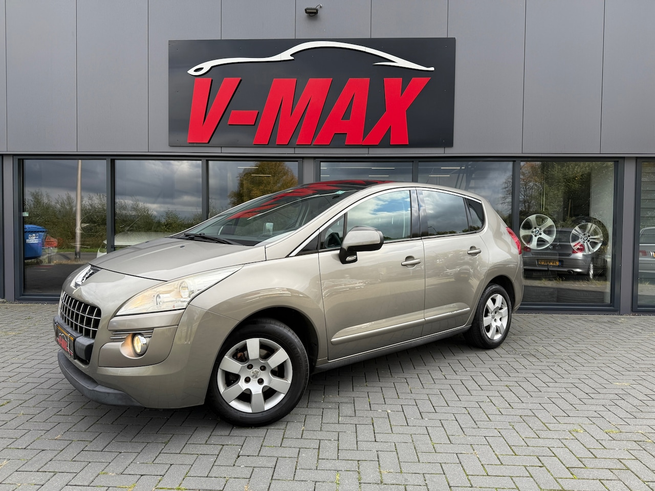 Peugeot 3008 - 1.6 VTi Première Pano HUD Clima Cruise - AutoWereld.nl