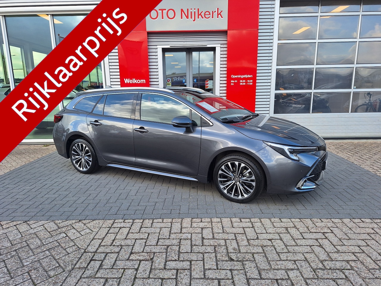 Toyota Corolla Touring Sports - 1.8 Hybrid Dynamic Limited - AutoWereld.nl
