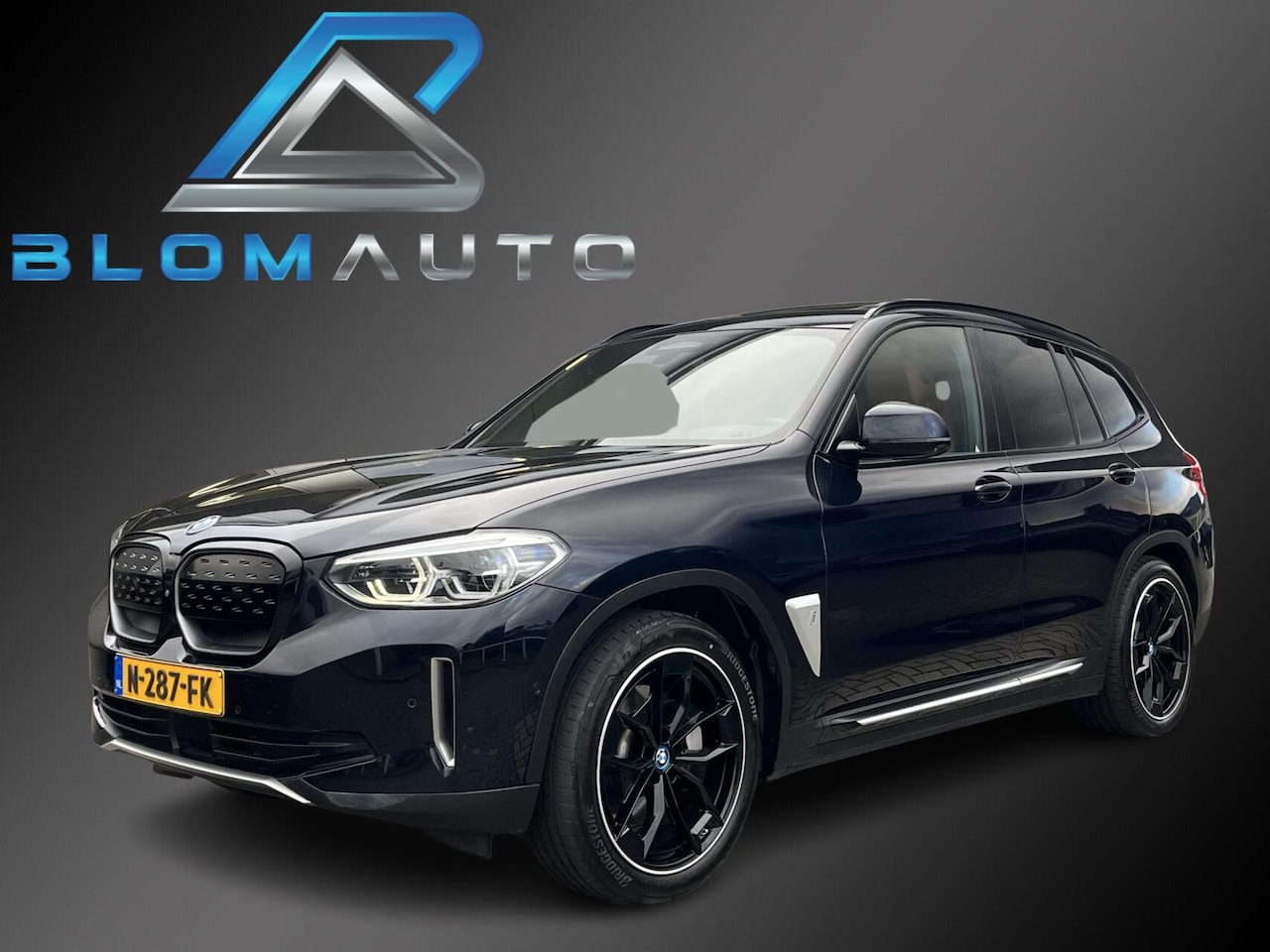 BMW iX3 - 286PK 80 kWh PANO+H&K+ACC+EL. TREKHAAK+SPORTLEDER - AutoWereld.nl