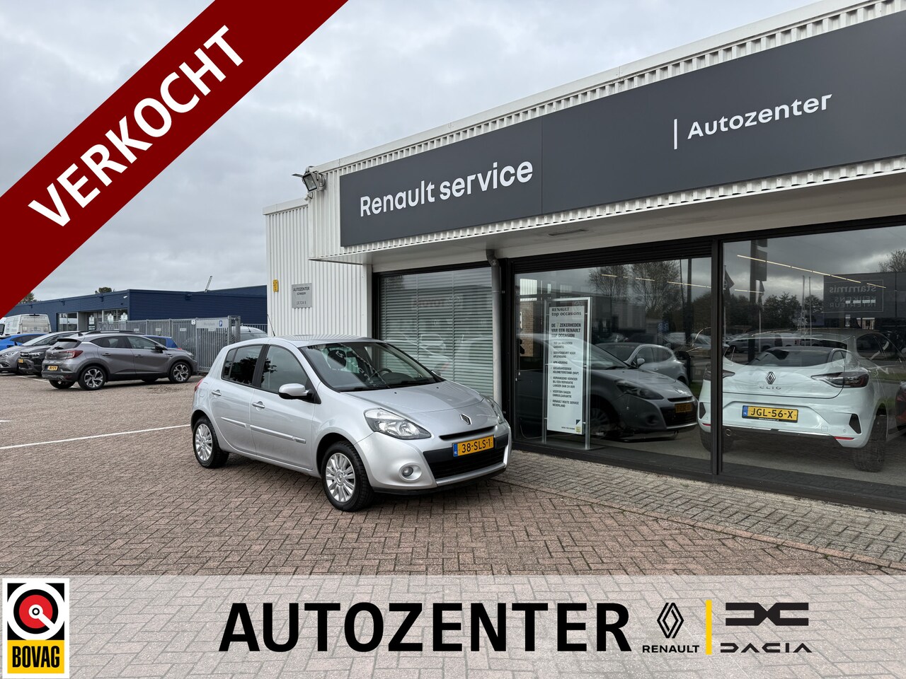 Renault Clio - Collection 1.2 16v 5-drs | trekhaak | cruise control | airco | lichtmetalen velgen | tijde - AutoWereld.nl