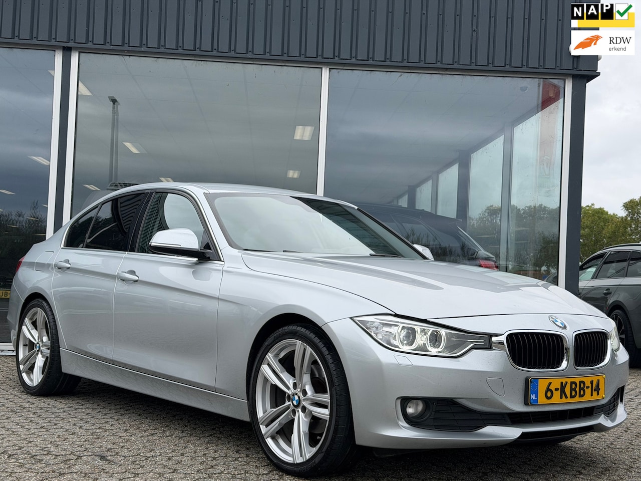 BMW 3-serie - 320i EfficientDynamics LED/LEER/NETTE STAAT - AutoWereld.nl
