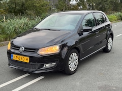 Volkswagen Polo - 1.6 TDI Highline / AIRCO / NAVI