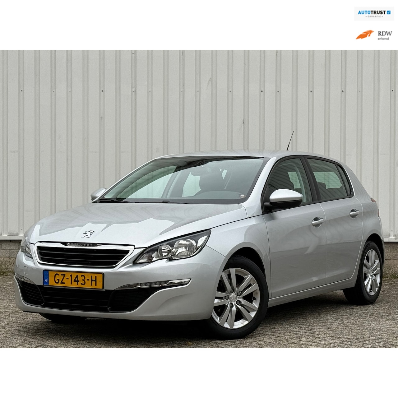 Peugeot 308 - 1.2 PureTech Active 2e Eigenaar,Trekhaak,Climate,Navi,Cruise,LMV,PDC,DealerOnderhouden,Apk - AutoWereld.nl