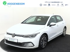 Volkswagen Golf - 1.4 eHybrid Style | Parkeersensoren | 3-zone airco | Stoel- en stuurwielverwarming | Adapt