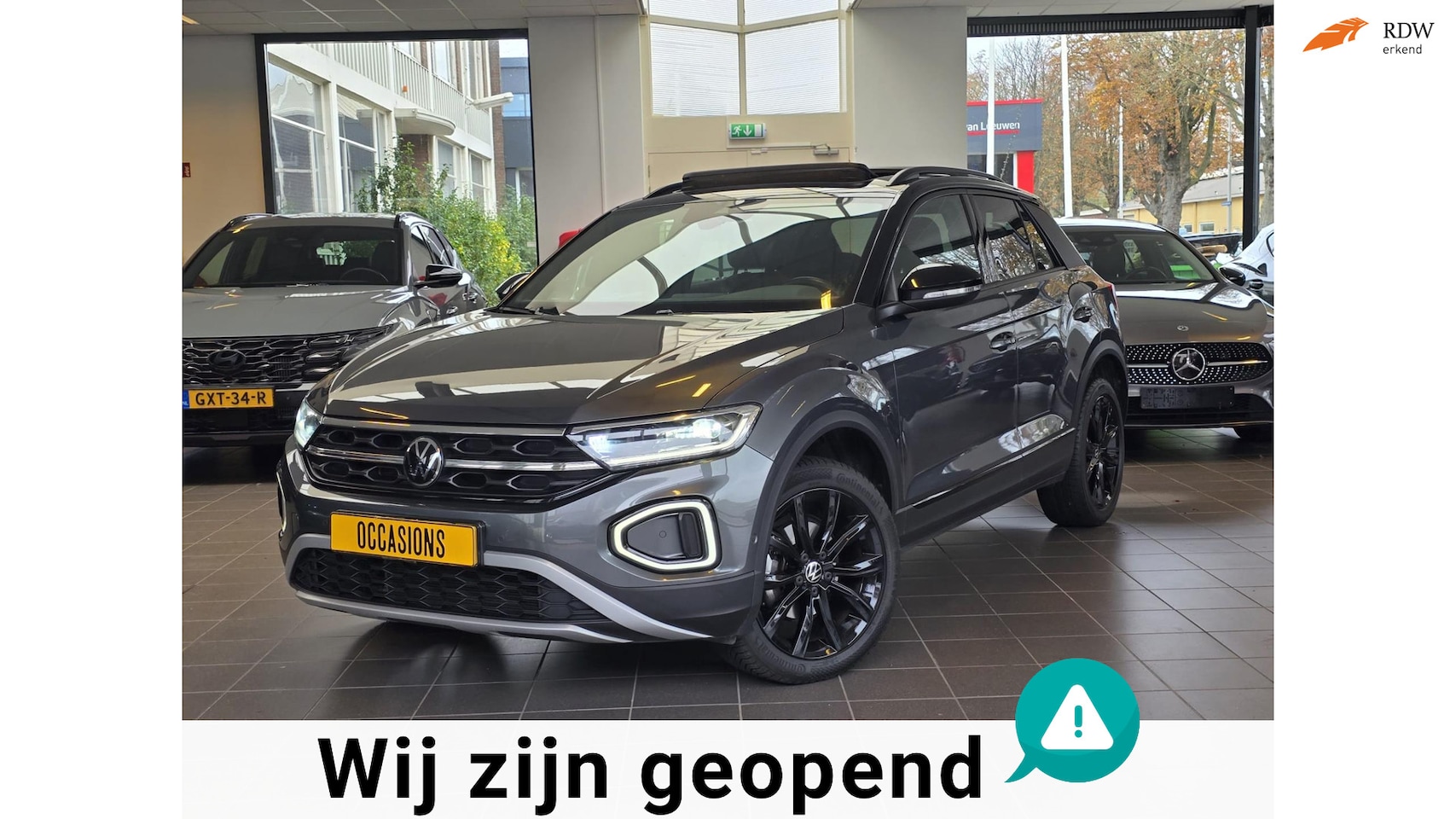 Volkswagen T-Roc - 1.0 TSI Life 2023 PANO/MASSAGE/KEYLESS/BEATS/TOP AUTO! - AutoWereld.nl