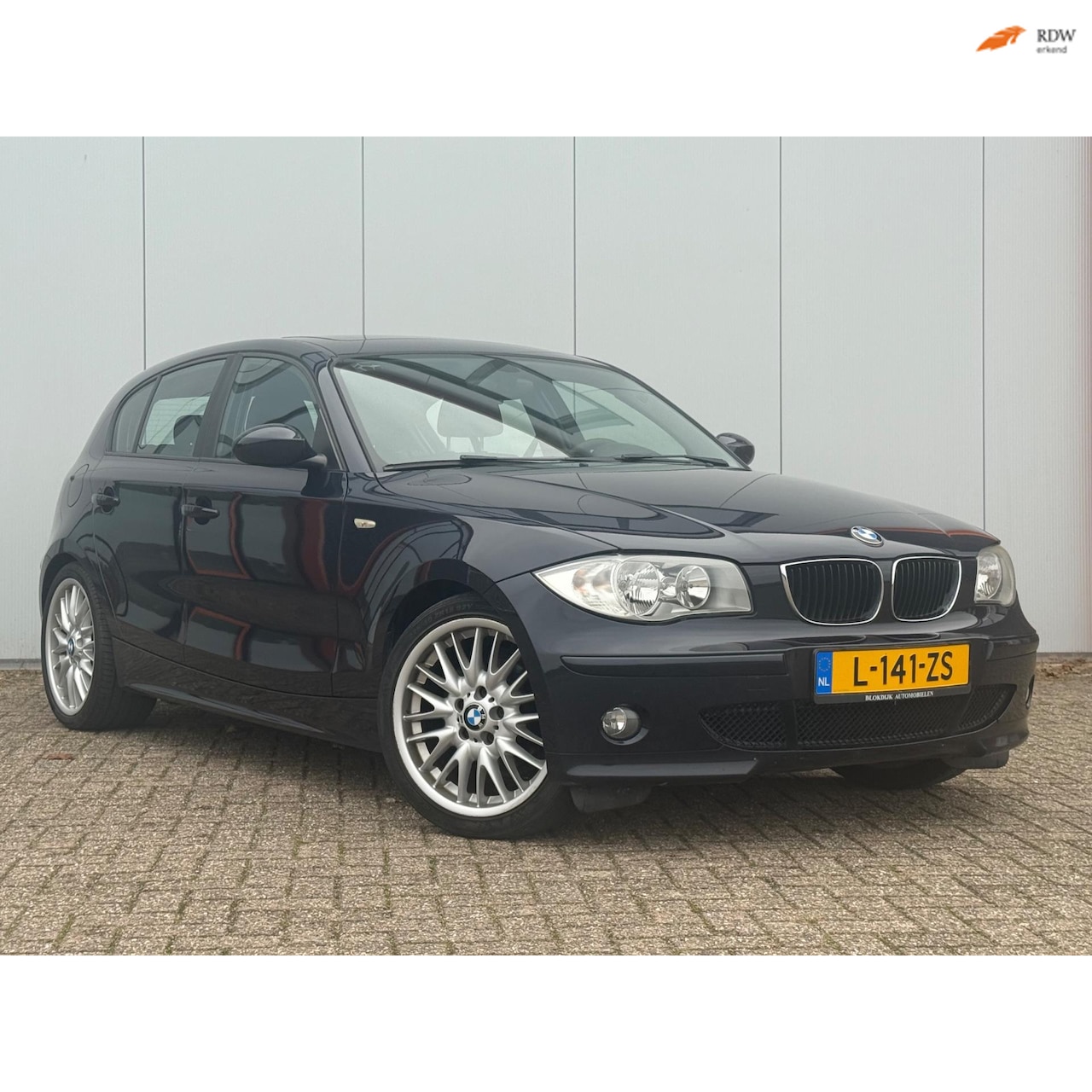 BMW 1-serie - 118i Schuifdak, Nieuwe Apk! - AutoWereld.nl