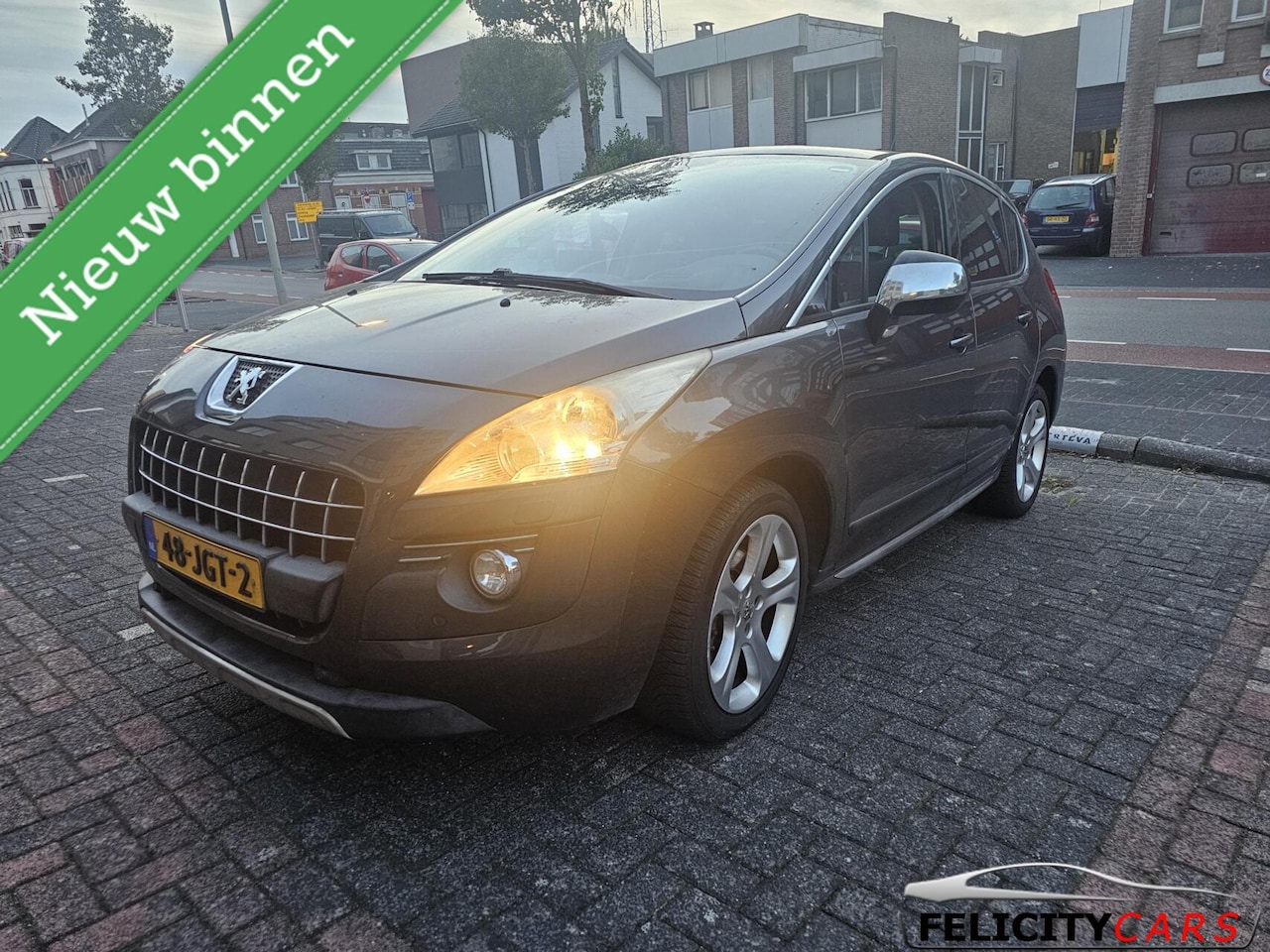 Peugeot 3008 - 1.6 THP Première leer dvd nap - AutoWereld.nl