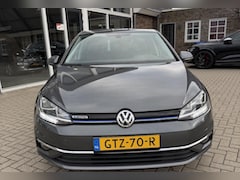 Volkswagen Golf - 1.5 TSI - Comfortline Business - Bluemotion