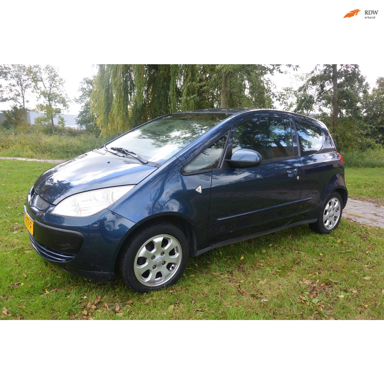 Mitsubishi Colt - CZ3 1.3 Inform*3drs*airco*stuurbekr - AutoWereld.nl