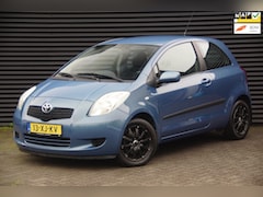 Toyota Yaris - 1.3 VVTi Sol | Carplay | Airco | Nieuwe APK | Trekhaak |