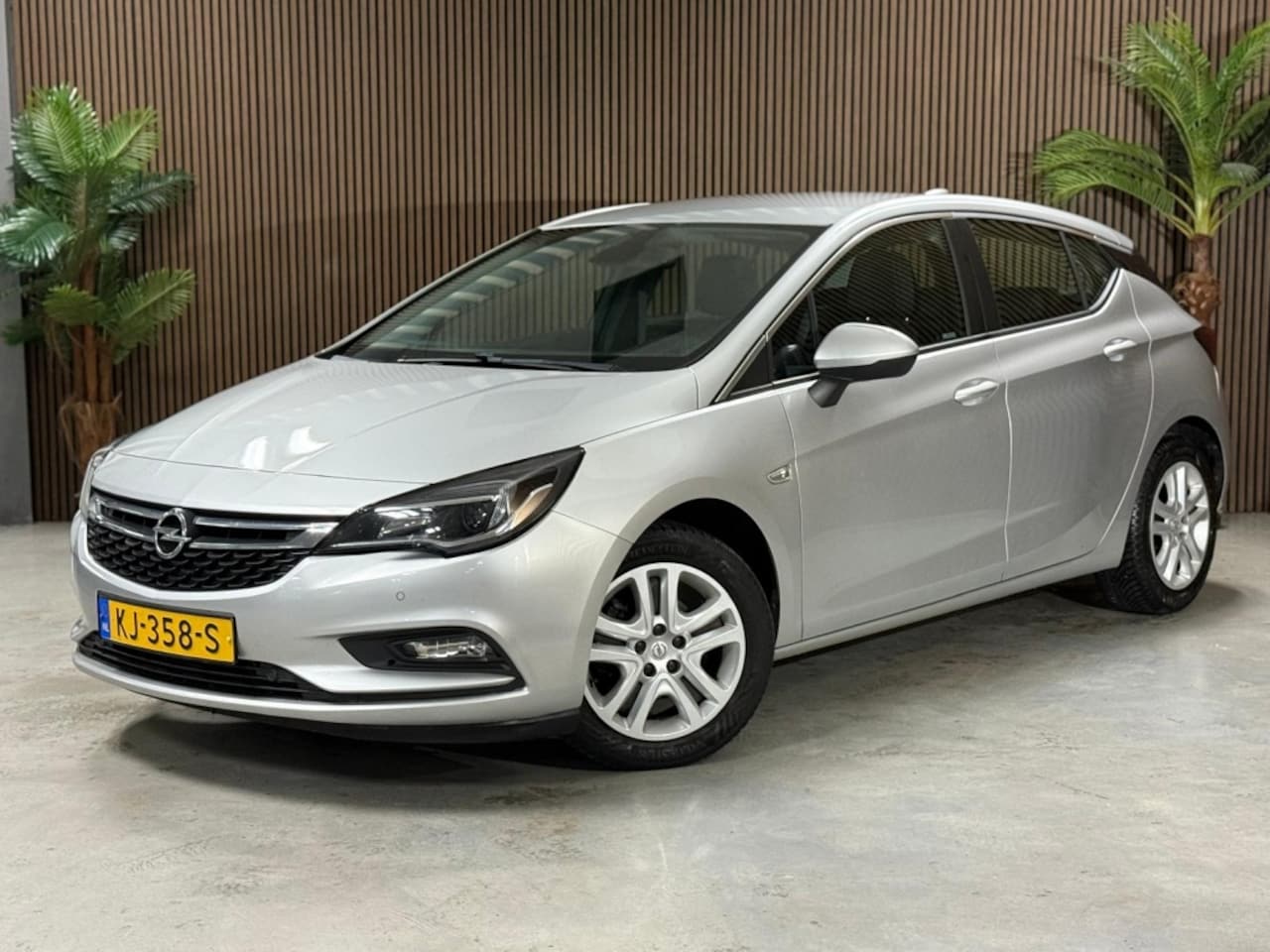 Opel Astra - 1.0 Business+ 1.0 Business+ - AutoWereld.nl