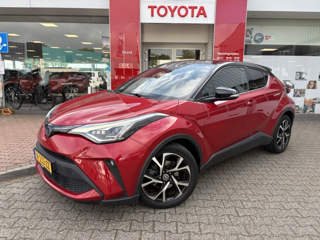 Toyota C-HR - 1.8 Hybrid Style Luxury | JBL | Vol Leder | Navi | Blind Spot | - AutoWereld.nl