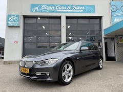 BMW 3-serie Touring - 318d M Sport HE