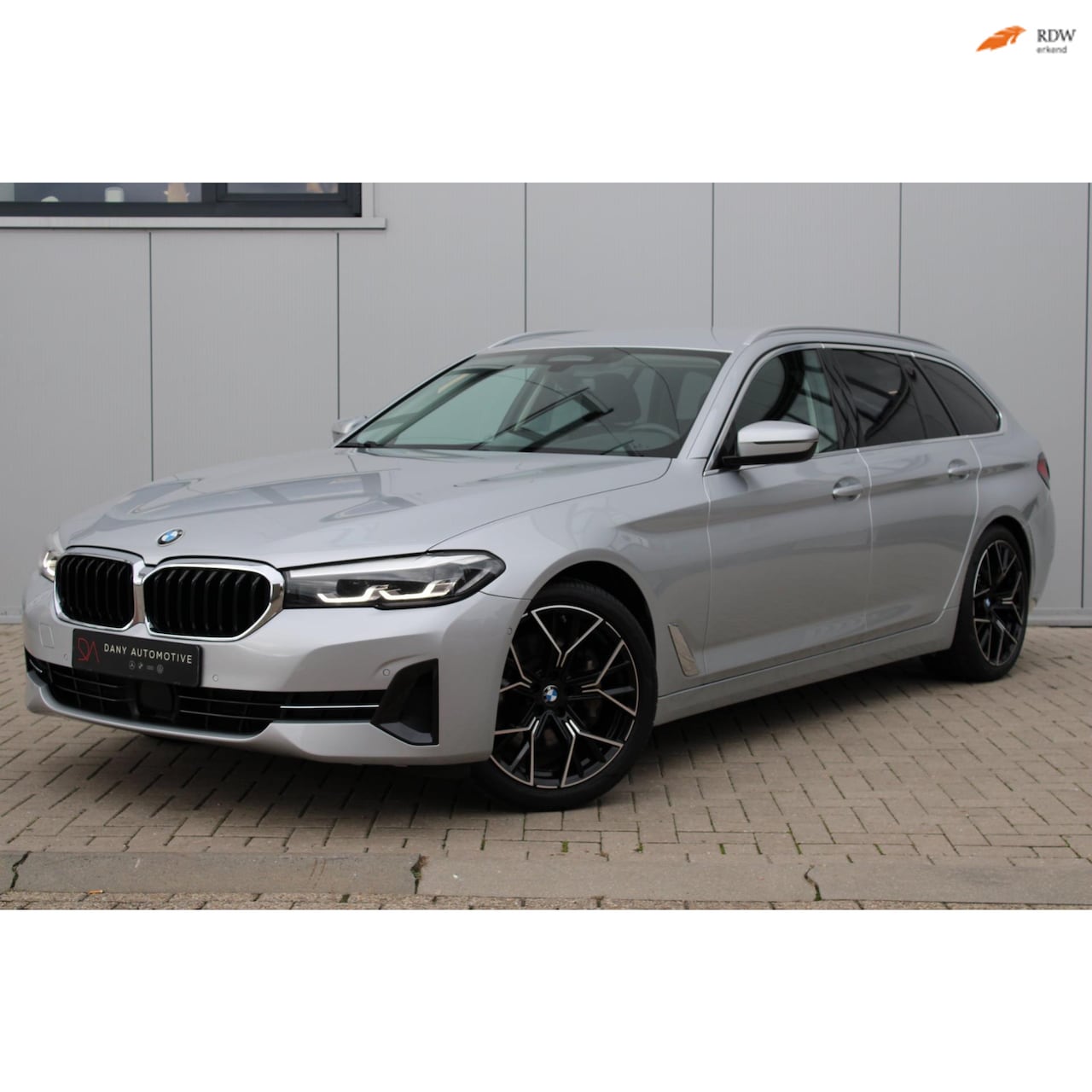 BMW 5-serie Touring - 530i Executive ACC I VIRTUAL I CARPLAY I ELEK. TREKHAAK I NIEUW 19INCH BREEDSET I LED I LE - AutoWereld.nl