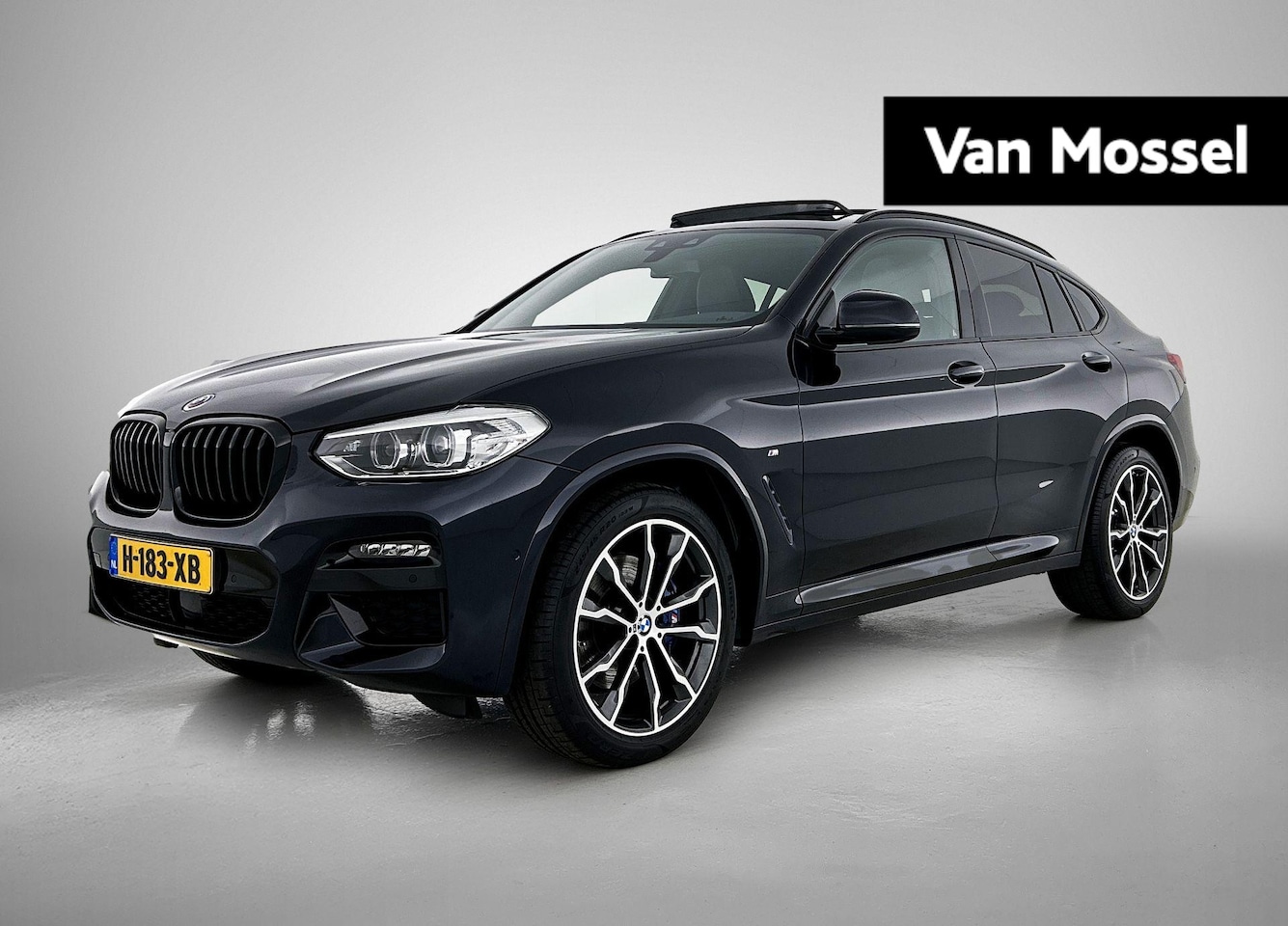 BMW X4 - xDrive30i High Executive | VERWACHT | PANO-SCHUIFDAK | HEAD-UP | LEER | CAMERA | M-PAKKET - AutoWereld.nl