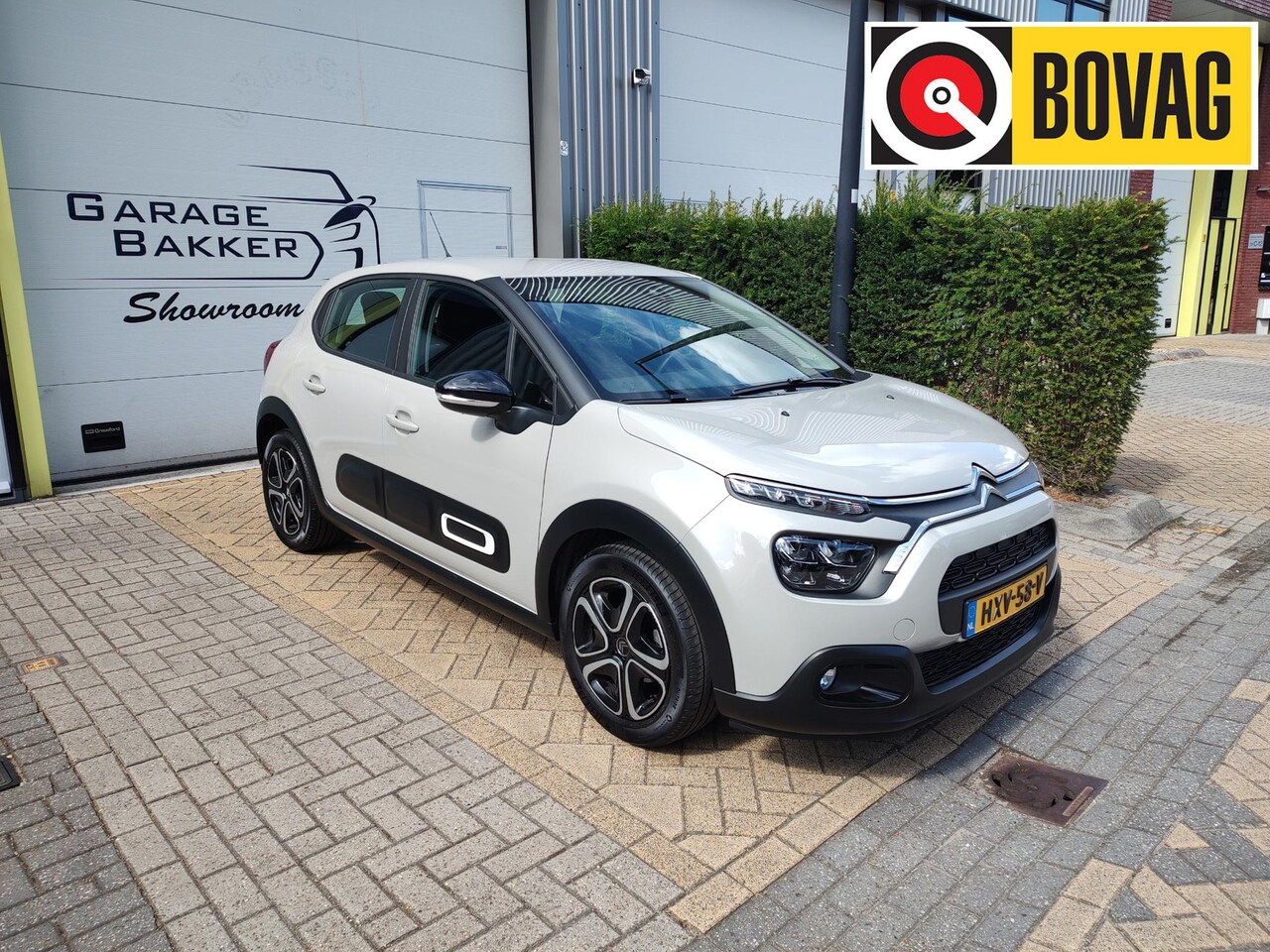 Citroën C3 - 1.2 PureTech Shine Led Cruise-Control Navi-Carplay Airco - AutoWereld.nl