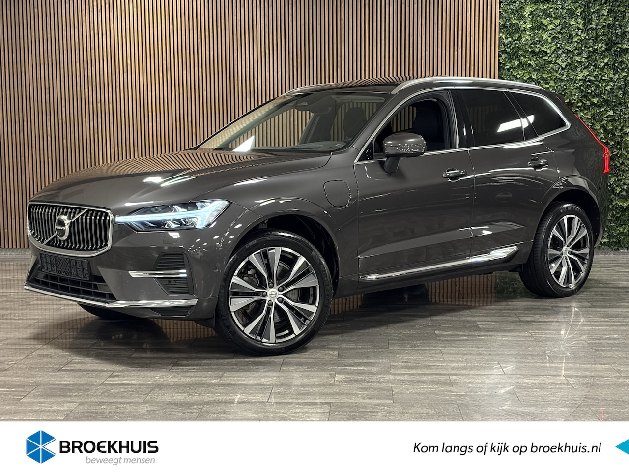 Volvo XC60 - T6 AWD Recharge Ultimate Bright Long Range | 360° Camera | Head-Up Display | Harman Kardon - AutoWereld.nl