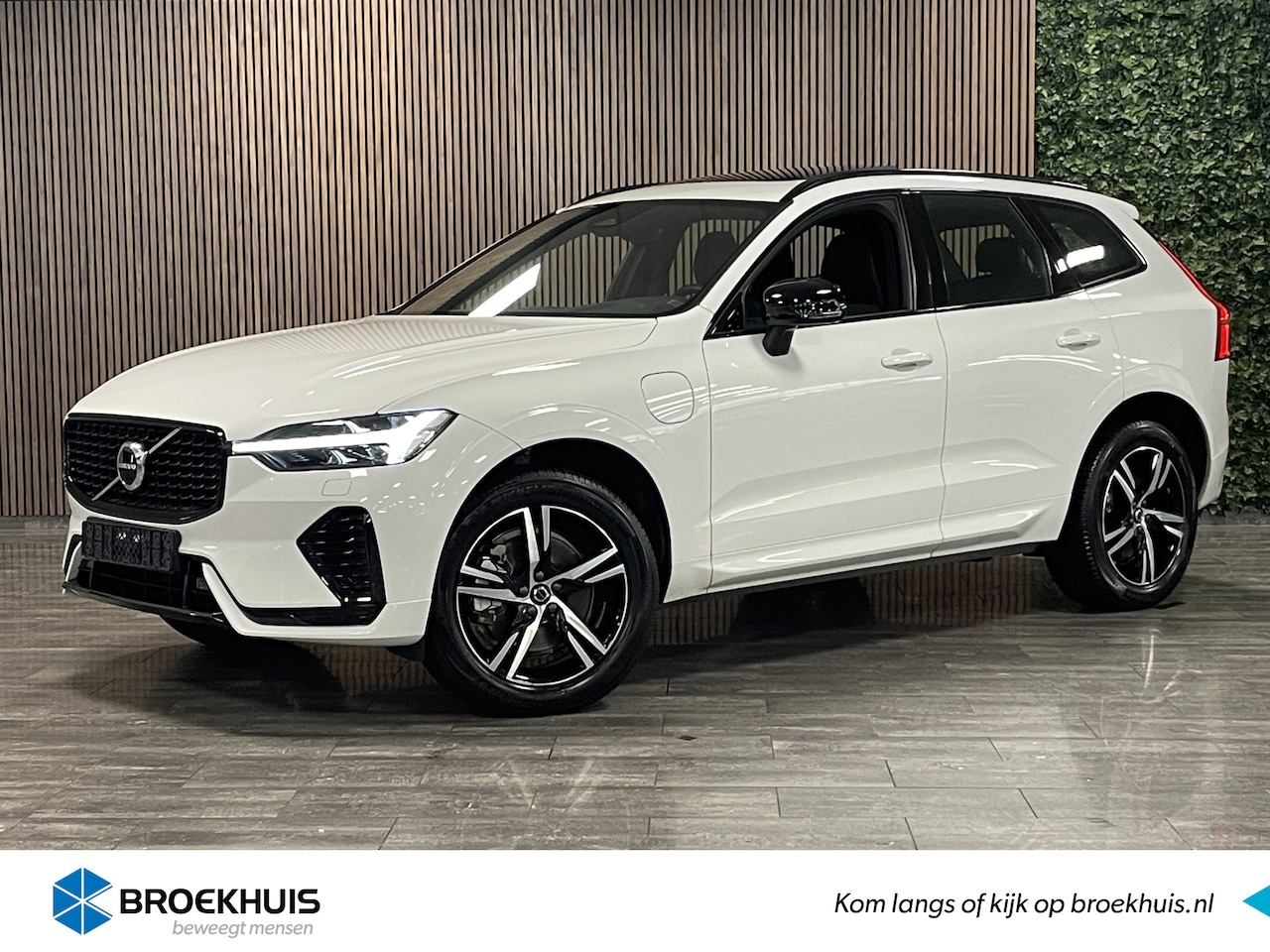 Volvo XC60 - T6 AWD Recharge R-Design Long Range | All Season banden | Stoel en Stuurwielverwarming | S - AutoWereld.nl