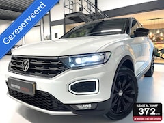 Volkswagen T-Roc - 1.5 TSI Sport/ Camera/ Keyless/ Virtual/ CarPlay/ Beats Audio