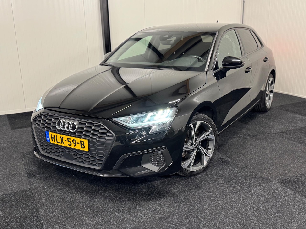 Audi A3 Sportback - 30 TFSI S edition 2021 110PK LED/KEYLESS/LANE/ACC/CARPLAY/VIRTUAL - AutoWereld.nl