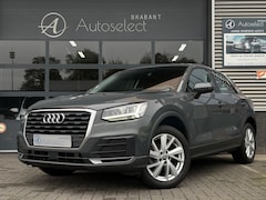 Audi Q2 - 30 TFSI Sport ACC LED CarPlay