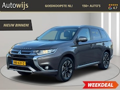 Mitsubishi Outlander - 2.0 PHEV Executive Edition|Alcantara|Camera|Trekhaak|NL AUTO|Keyless|GOED ONDERHOUDEN