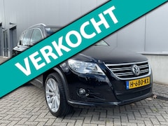 Volkswagen Tiguan - 1.4 TSI Sport&Style R Line / Carplay