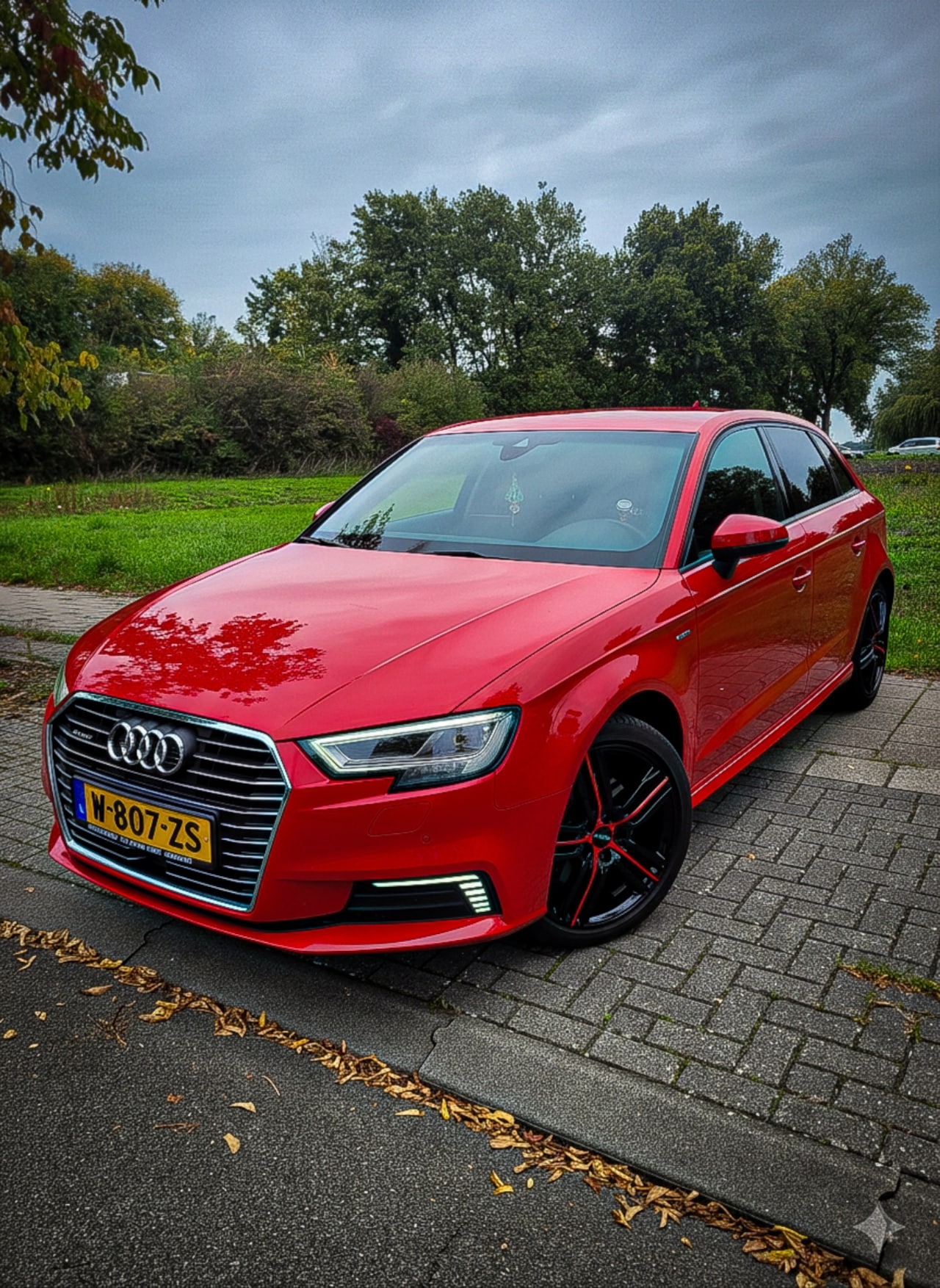 Audi A3 Sportback - 1.4 e-tron Sport Uniek - AutoWereld.nl
