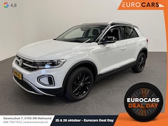 Volkswagen T-Roc - 1.5 TSI DSG Style Demo Navigatie Apple Carplay / Android Auto Climate Control Led Digitale