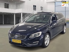 Volvo V60 - 2.4 D6 Twin Engine R-Design