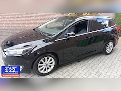 Ford Focus Wagon - 1.0 Titanium Edition (ZEER MOOI/TREKHAAK)