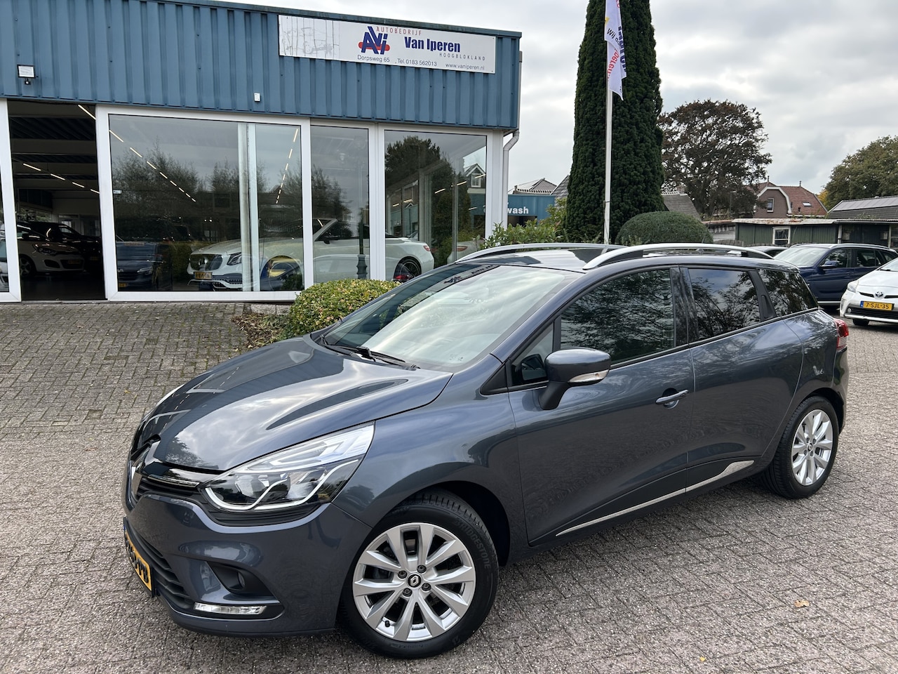 Renault Clio Estate - 0.9 TCe Limited 0.9 TCe Limited - AutoWereld.nl