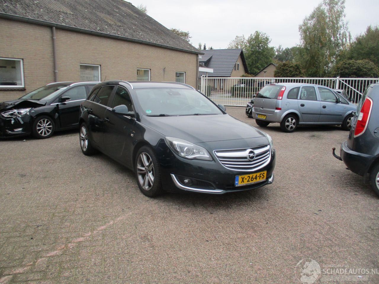 Opel Insignia Sports Tourer - SW 2.0D Bi-Turbo Cosmo - AutoWereld.nl