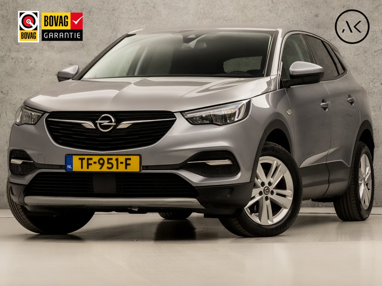 Opel Grandland X - 1.2 Turbo Sport (APPLE CARPLAY, GROOT NAVI, LEDER, CLIMATE, SPORTSTOELEN, KEYLESS, LANE AS - AutoWereld.nl